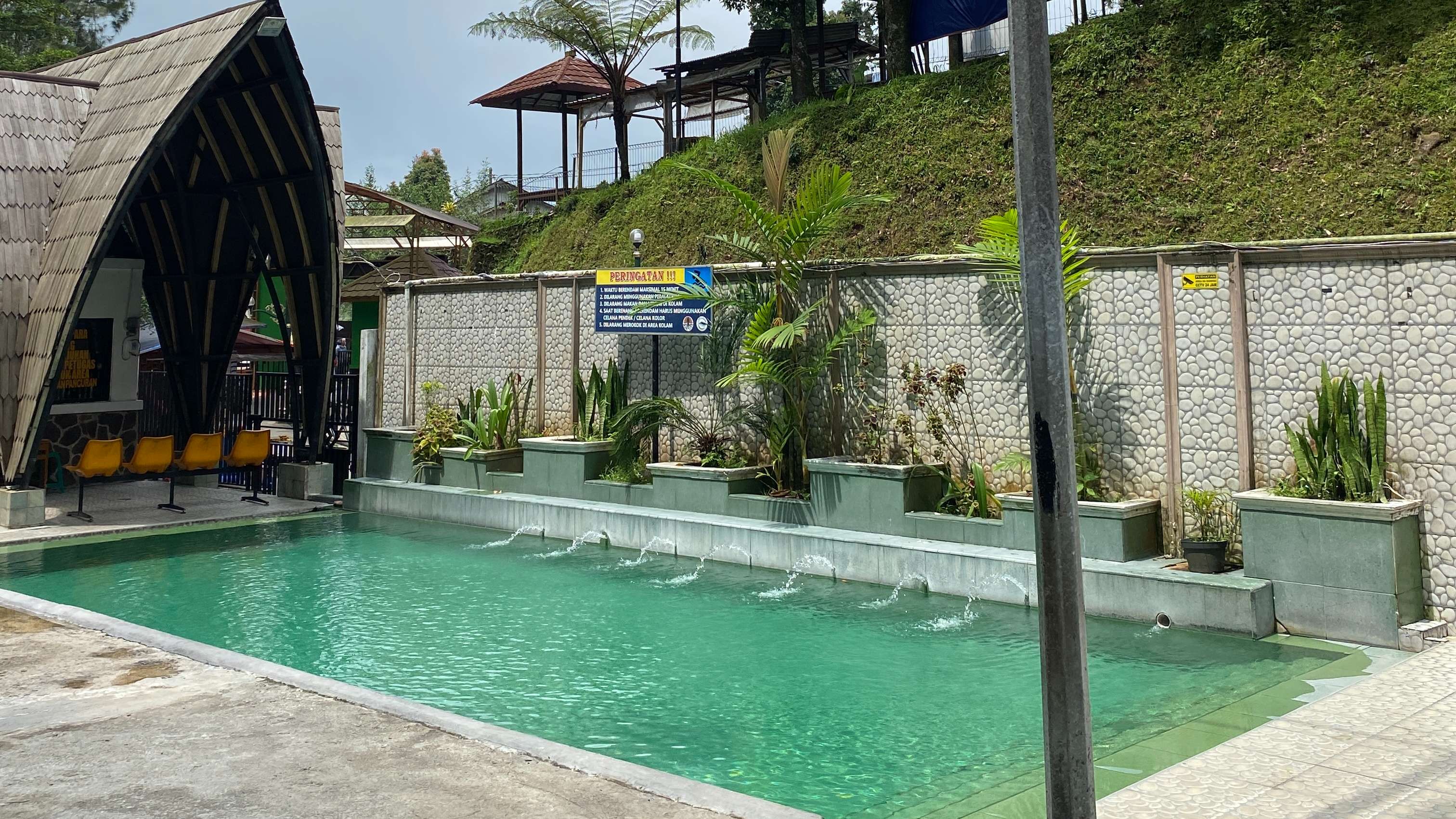 693c1cc4d20cd.jpg 15