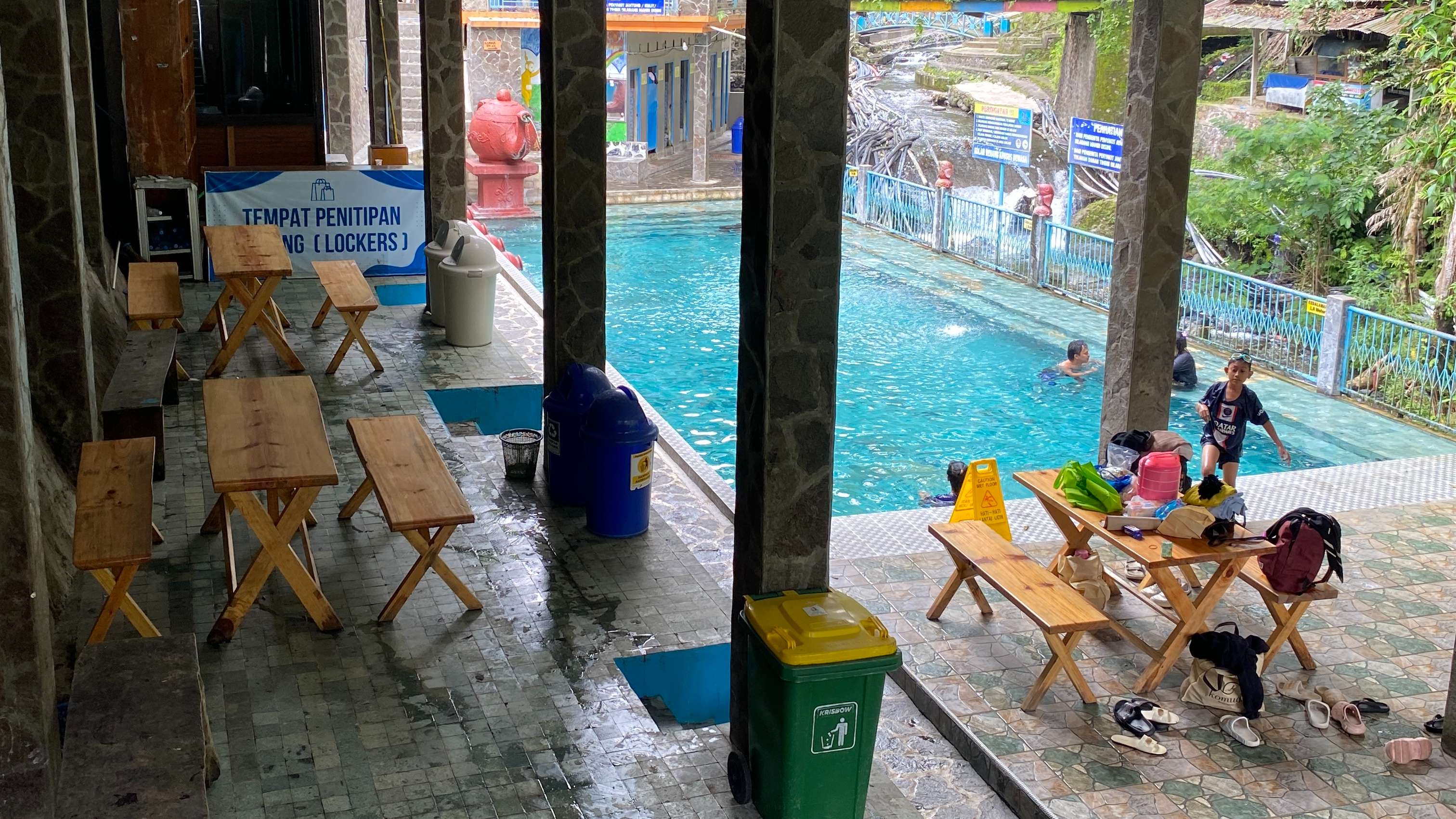 693c1cc4d8a99.jpg 17